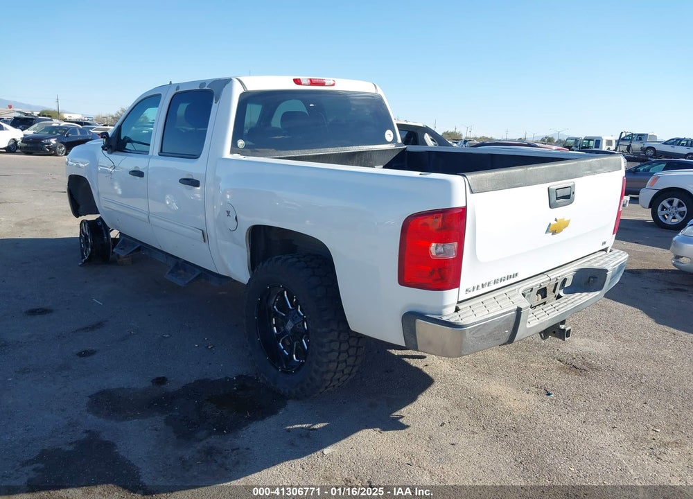 2013 CHEVROLET SILVERADO 1500 LT VIN: 3GCPKSE7XDG328831