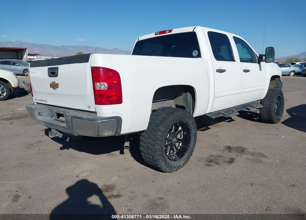 2013 CHEVROLET SILVERADO 1500 LT VIN: 3GCPKSE7XDG328831