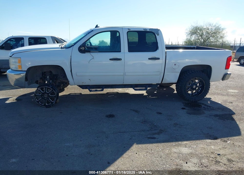 2013 CHEVROLET SILVERADO 1500 LT VIN: 3GCPKSE7XDG328831