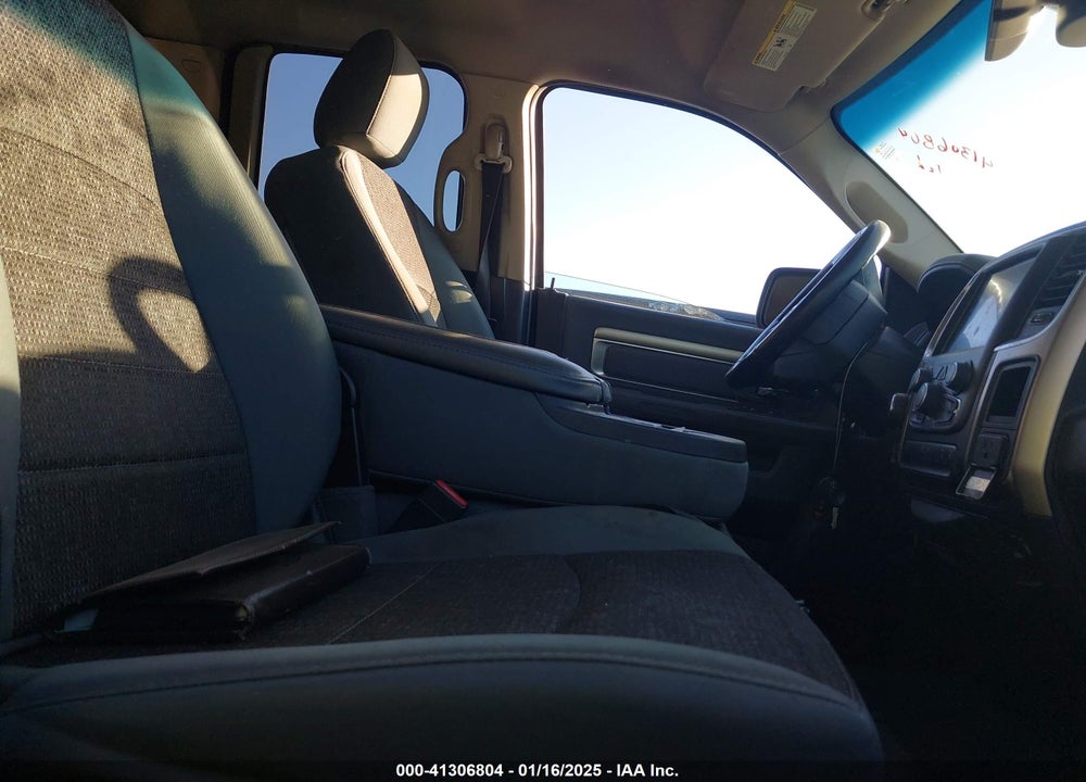 2014 RAM 1500 VIN: 1C6RR6GG4ES198619