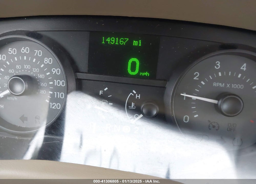 2008 MERCURY GRAND MARQUIS LS VIN: 2MEHM75V58X624599