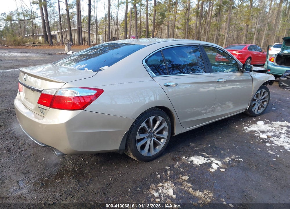 2013 HONDA ACCORD VIN: 1HGCR2F50DA086123