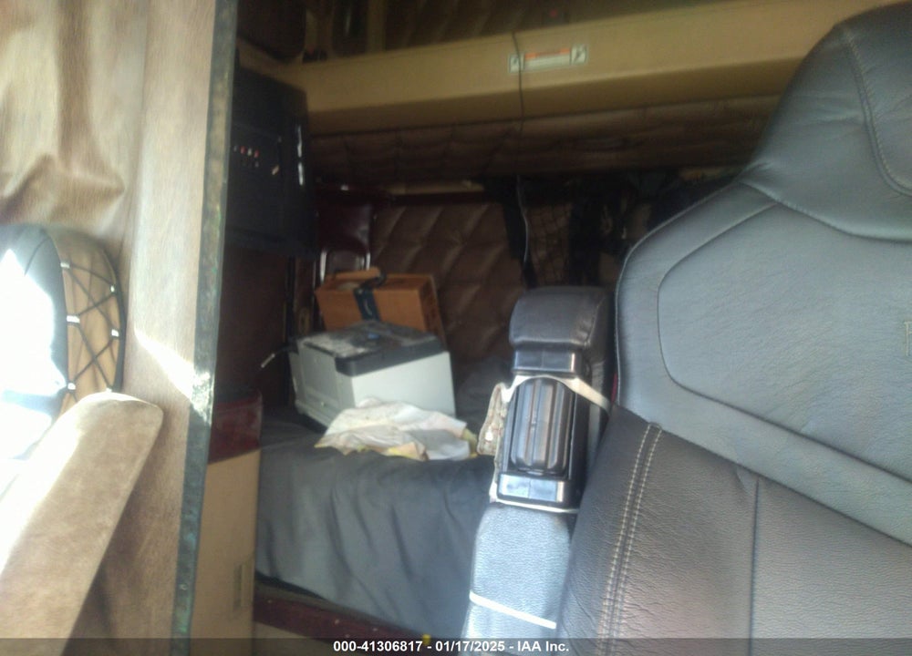 2012 FREIGHTLINER CORONADO 132 CORONADO 132 VIN: 1FVXFB00XCDBJ7727