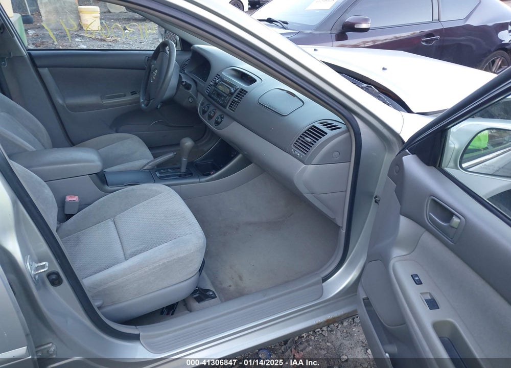 2004 TOYOTA CAMRY VIN: 4T1BE32K04U836041