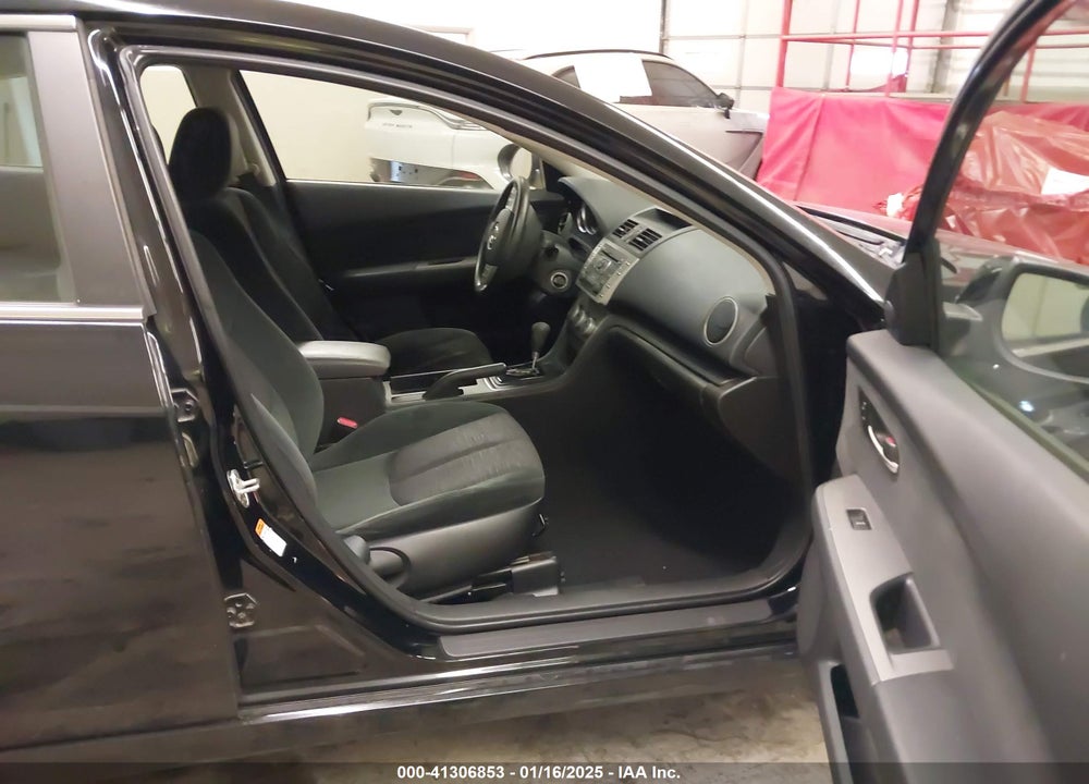 2009 MAZDA 6 I SPORT VIN: 1YVHP81A095M06617