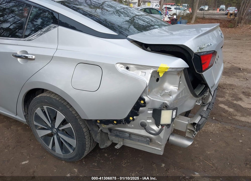 2019 NISSAN ALTIMA VIN: 1N4BL4DV5KC149038