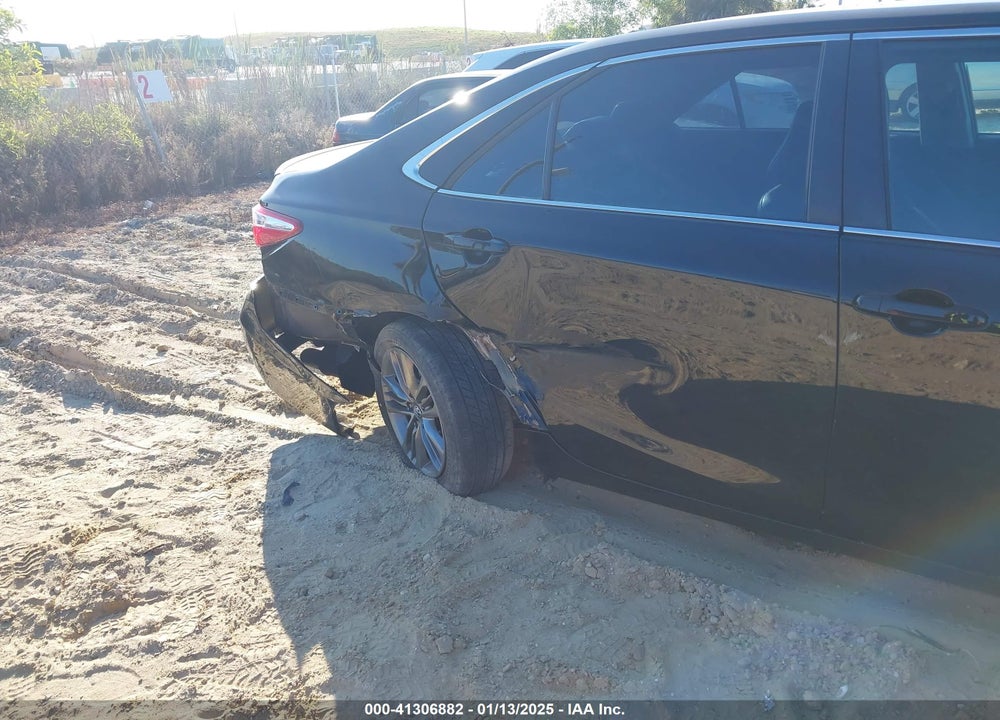 2017 TOYOTA CAMRY VIN: 4T1BF1FK5HU383438