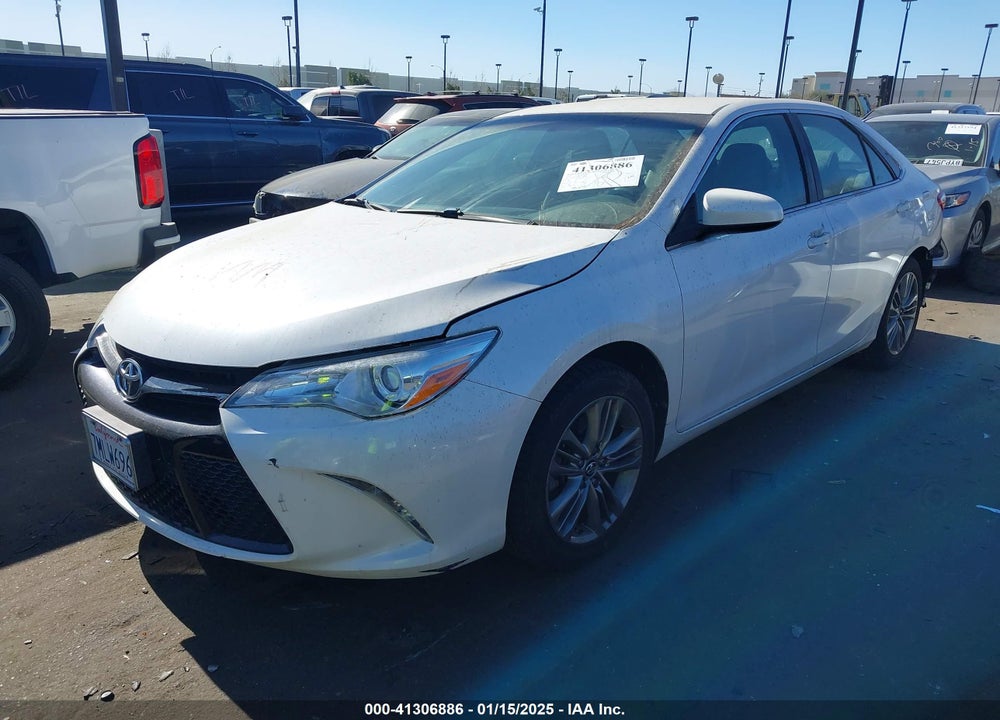 2015 TOYOTA CAMRY SE VIN: 4T1BF1FK0FU113000