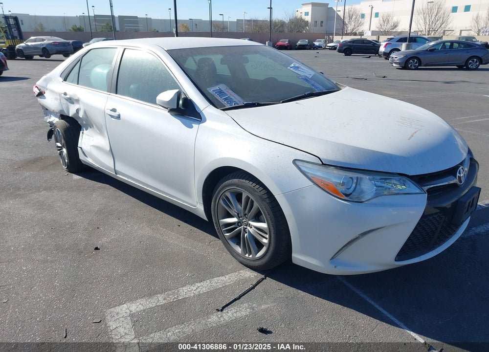 2015 TOYOTA CAMRY SE VIN: 4T1BF1FK0FU113000