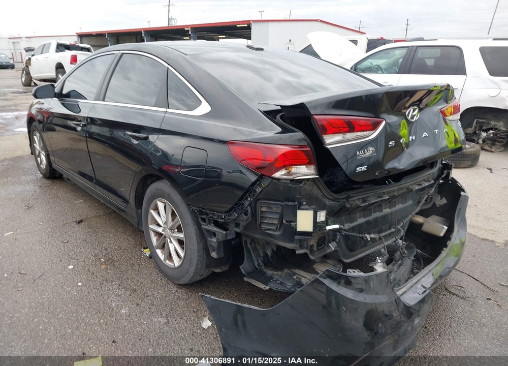 2018 HYUNDAI SONATA VIN: 5NPE24AF5JH618994