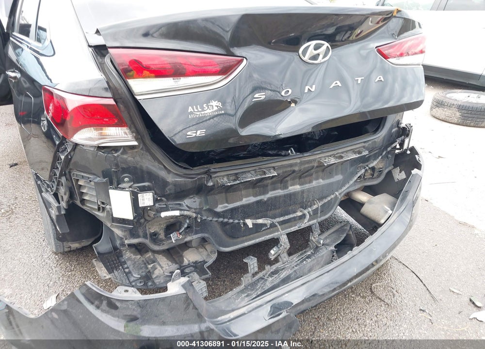 2018 HYUNDAI SONATA VIN: 5NPE24AF5JH618994