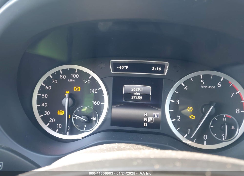 2019 INFINITI QX30 LUXE VIN: SJKCH5CR0KA008896