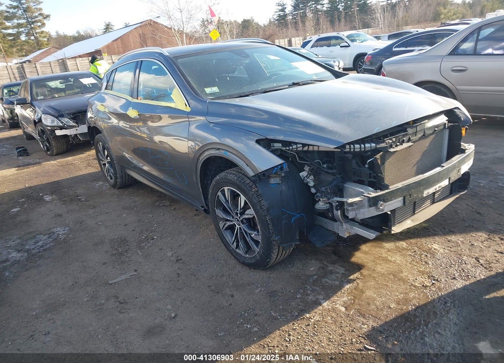 2019 INFINITI QX30 LUXE VIN: SJKCH5CR0KA008896