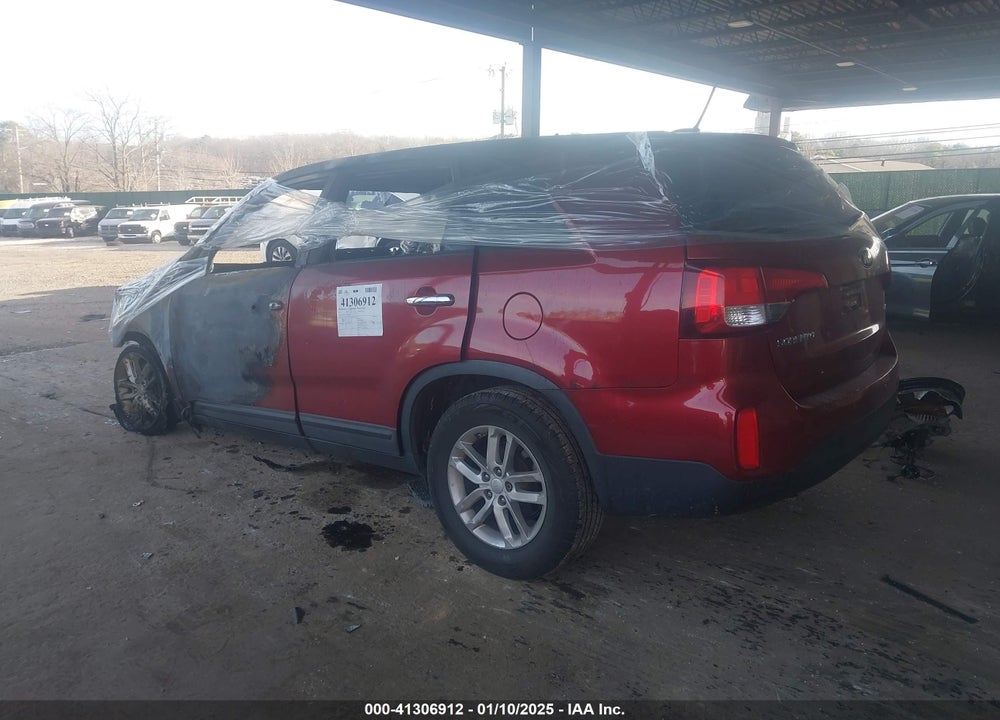 2014 KIA SORENTO LX VIN: 5XYKT3A63EG486292