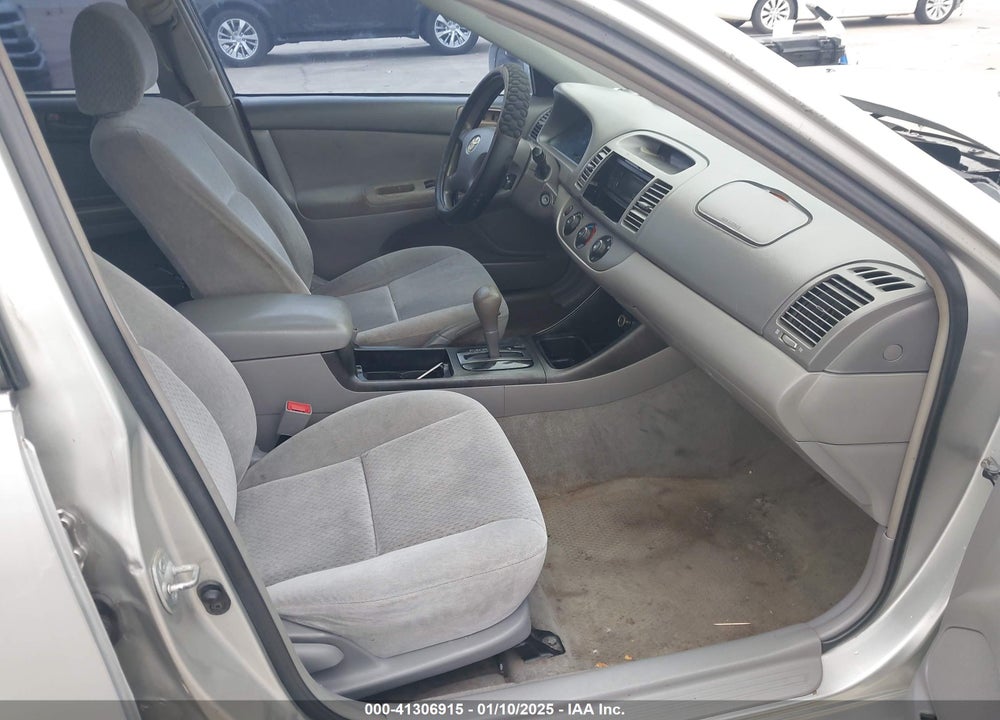 2003 TOYOTA CAMRY LE VIN: 4T1BE32K93U762973