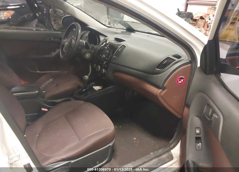 2010 KIA FORTE EX VIN: KNAFU4A22A5182114