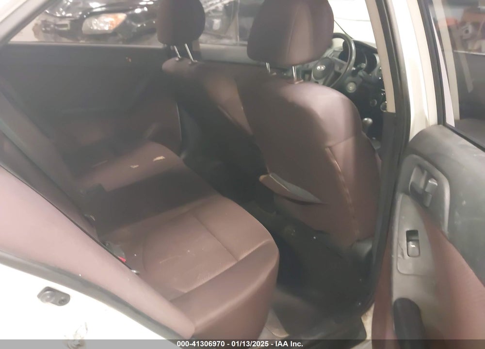 2010 KIA FORTE EX VIN: KNAFU4A22A5182114