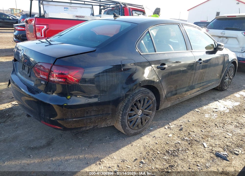 2014 VOLKSWAGEN JETTA 1.8T SE VIN: 3VWD17AJ5EM427528