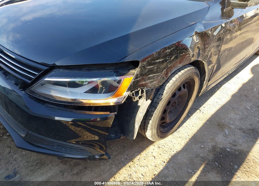 2014 VOLKSWAGEN JETTA 1.8T SE VIN: 3VWD17AJ5EM427528