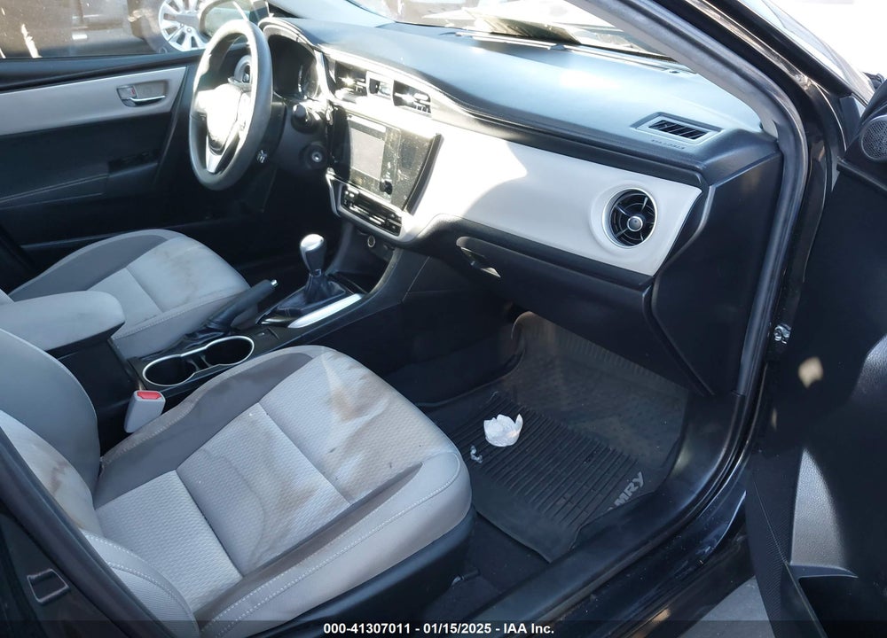 2019 TOYOTA COROLLA VIN: 5YFBURHE1KP947607