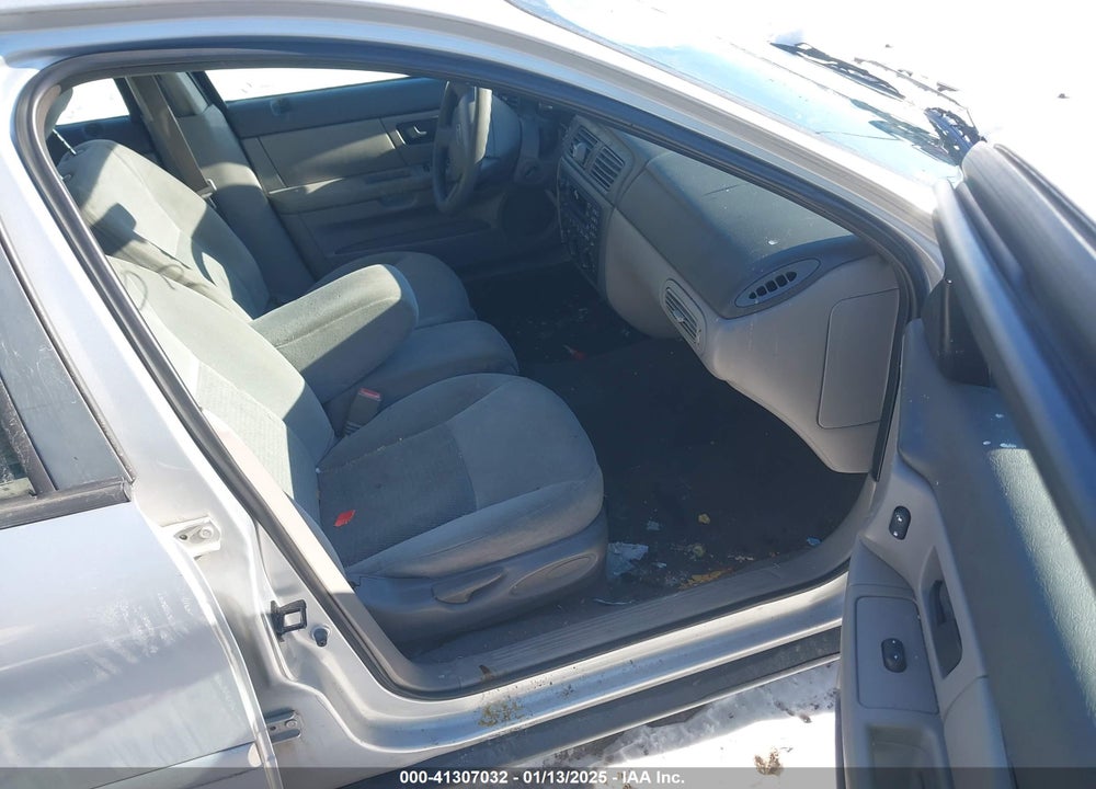 2005 FORD TAURUS SE VIN: 1FAFP53265A122448