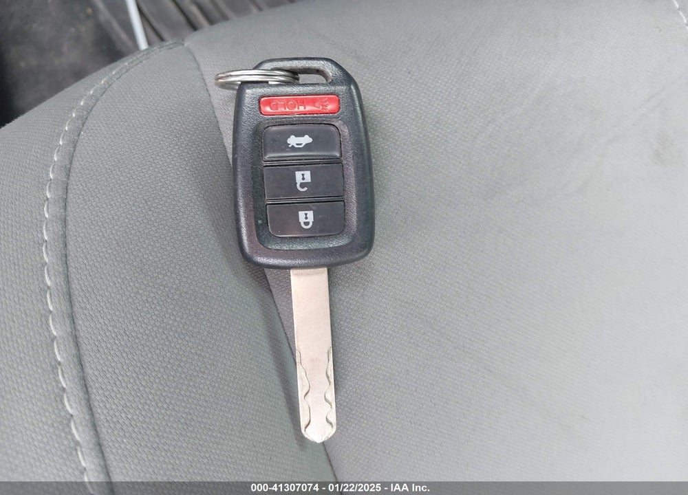 2019 HONDA CIVIC LX VIN: 2HGFC2F69KH556865