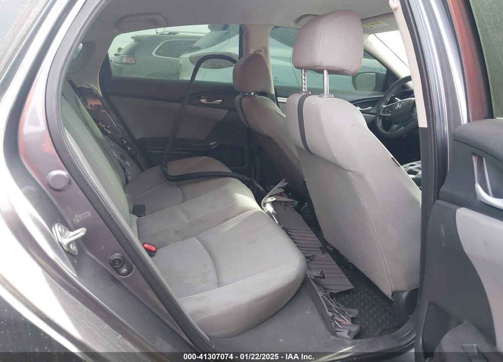 2019 HONDA CIVIC LX VIN: 2HGFC2F69KH556865