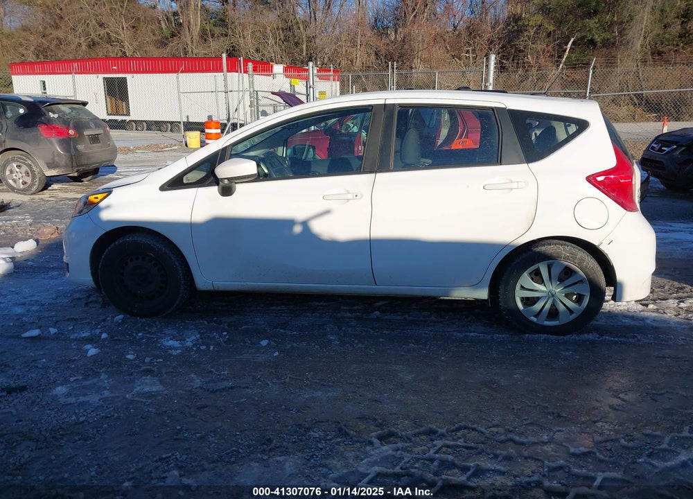 2018 NISSAN VERSA NOTE SV VIN: 3N1CE2CP6JL362361