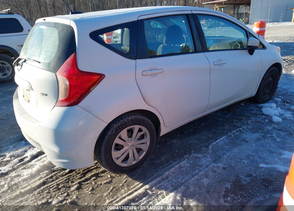 2018 NISSAN VERSA NOTE SV VIN: 3N1CE2CP6JL362361