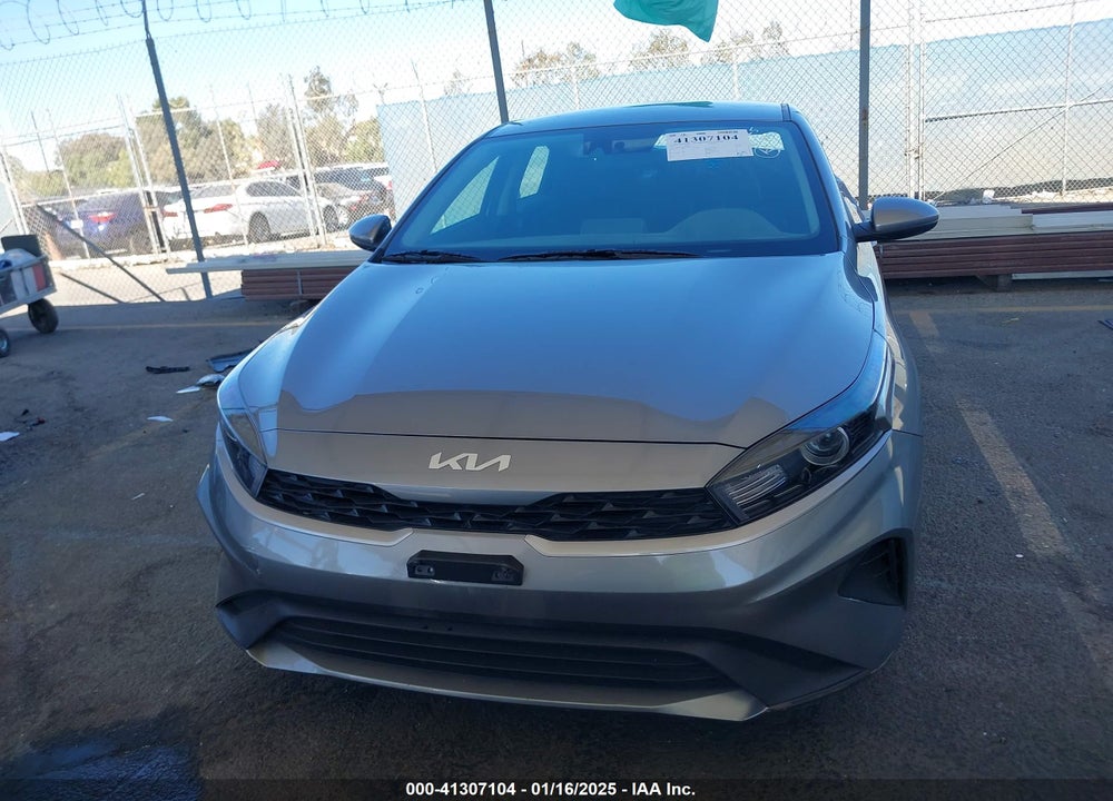 2023 KIA FORTE VIN: 3KPF24AD6PE604439