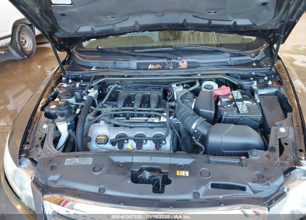 2011 FORD TAURUS VIN: 1FAHP2EW7BG126900