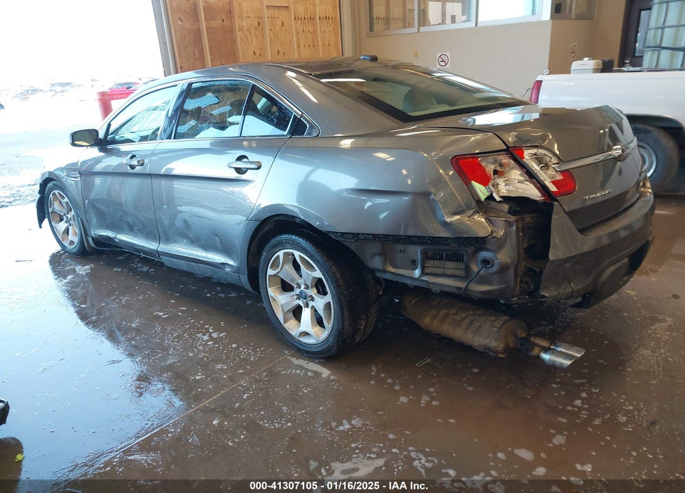 2011 FORD TAURUS VIN: 1FAHP2EW7BG126900