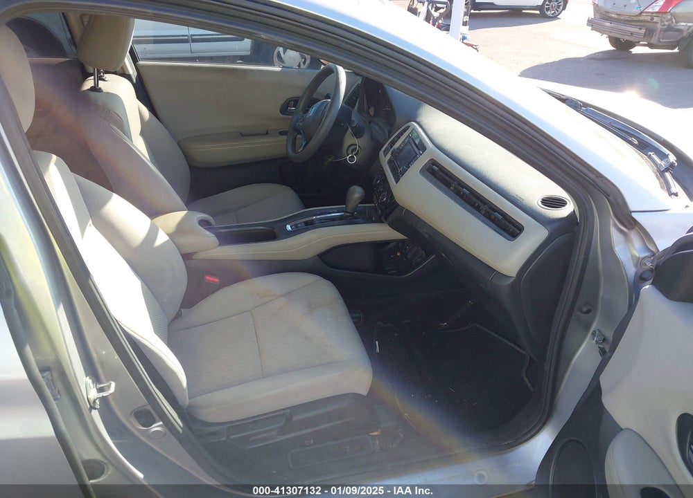 2017 HONDA HR-V LX VIN: 3CZRU5H35HM704592