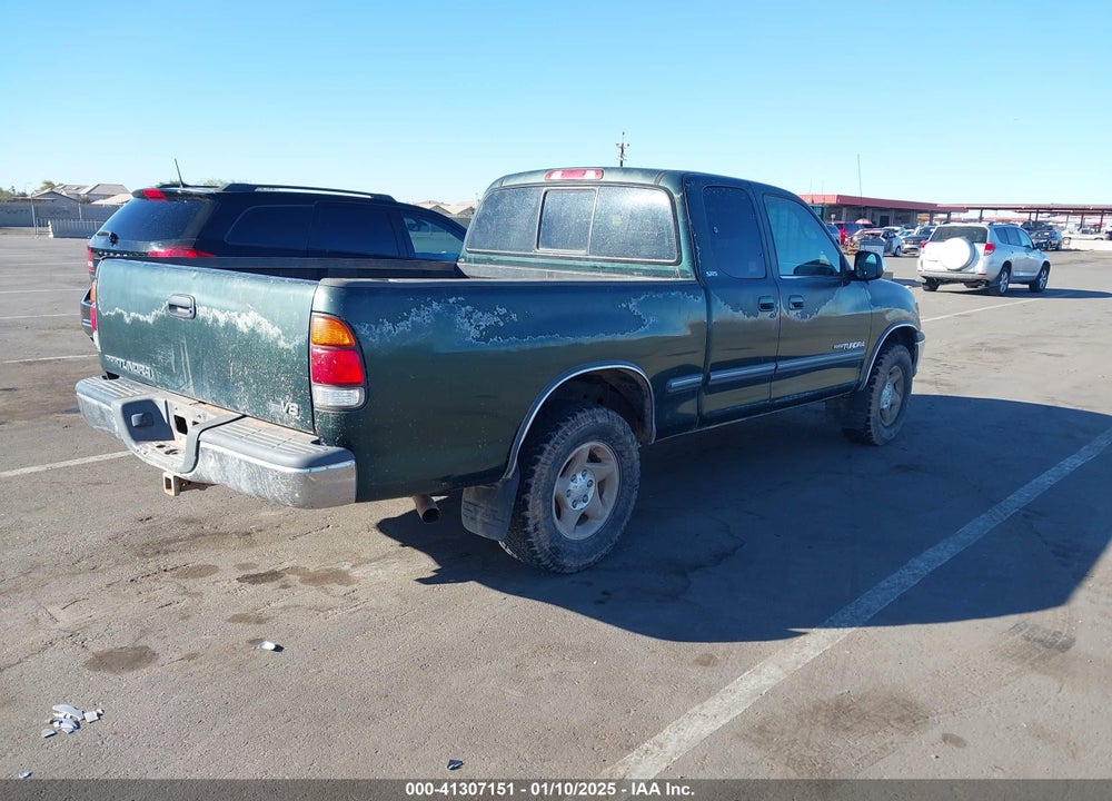 2002 TOYOTA TUNDRA SR5 V8 VIN: 5TBRT341X2S232777