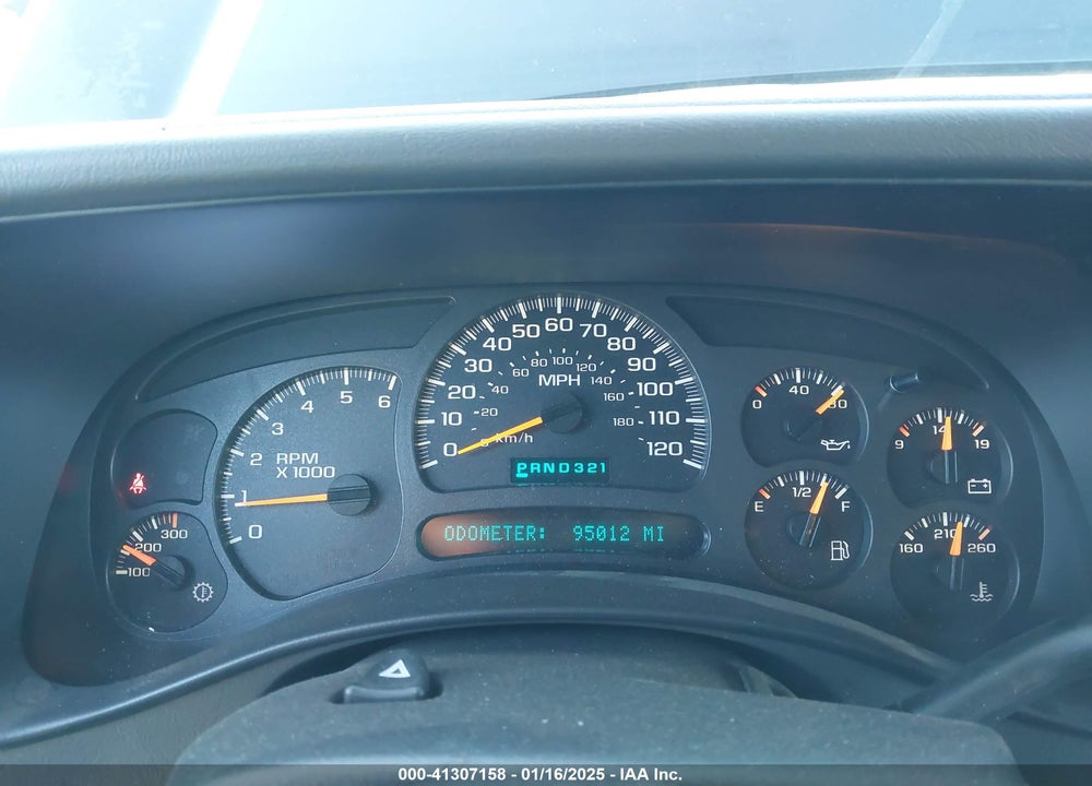 2003 CHEVROLET SILVERADO 2500HD LS VIN: 1GCHK23U23F214612