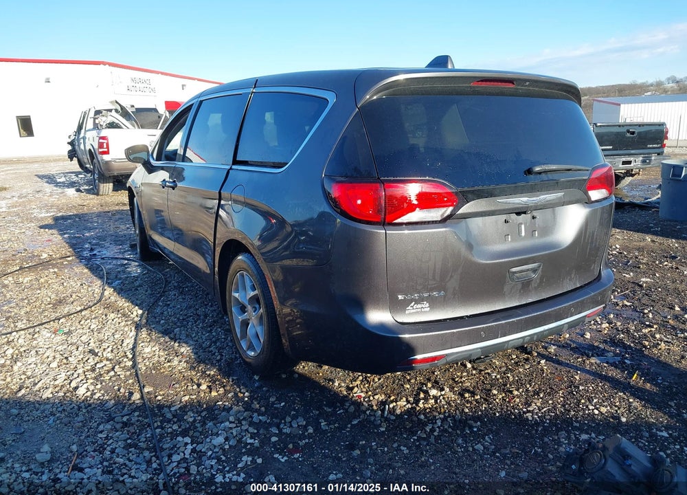2018 CHRYSLER PACIFICA TOURING PLUS VIN: 2C4RC1FG3JR125607