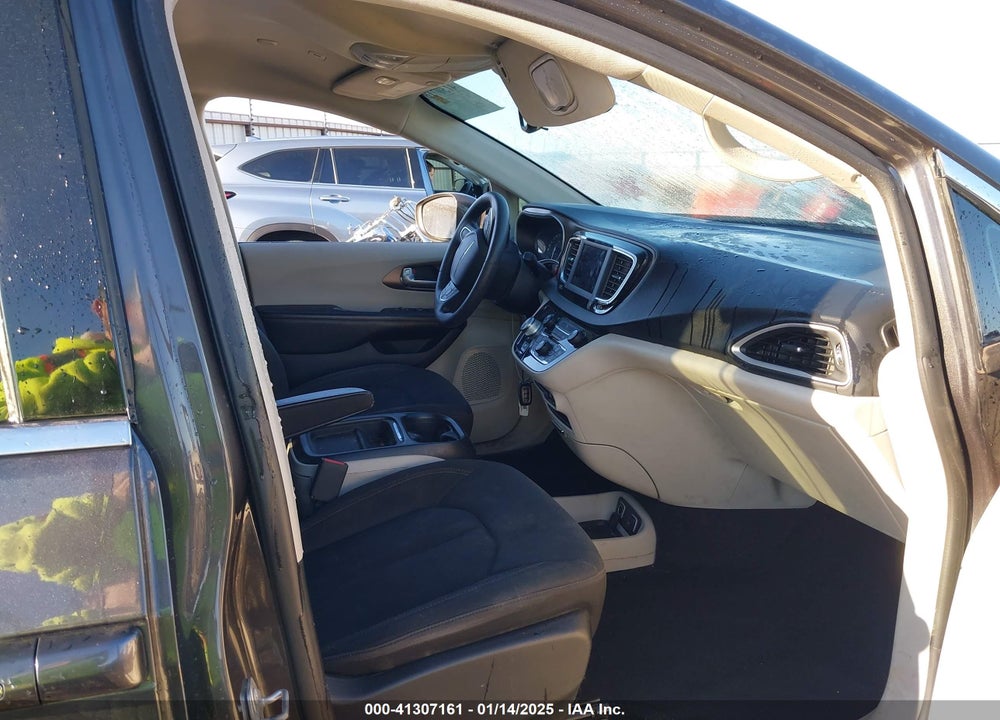 2018 CHRYSLER PACIFICA TOURING PLUS VIN: 2C4RC1FG3JR125607
