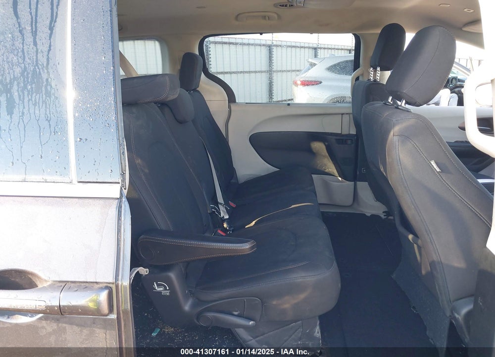 2018 CHRYSLER PACIFICA TOURING PLUS VIN: 2C4RC1FG3JR125607