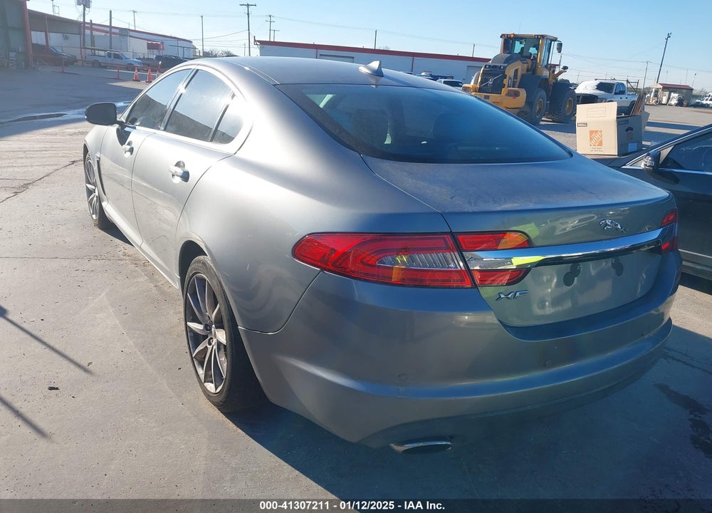 2013 JAGUAR XF VIN: SAJWA0ES5DPS96231