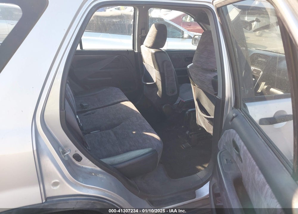 2003 HONDA CR-V LX VIN: JHLRD68413C008135