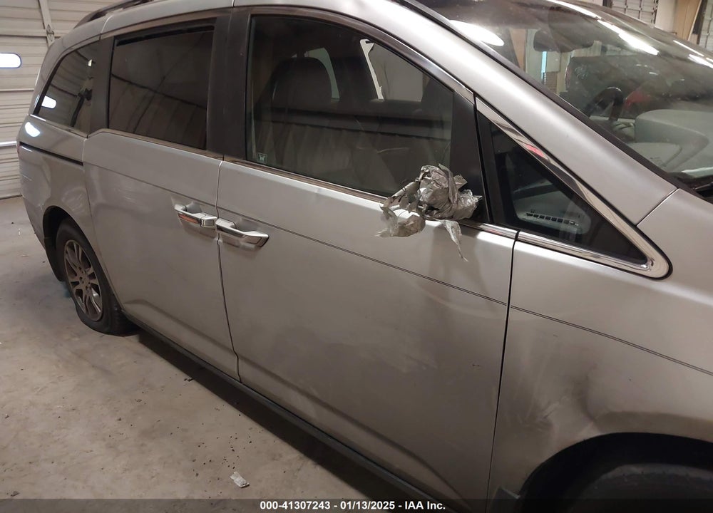 2011 HONDA ODYSSEY EX-L VIN: 5FNRL5H64BB029770