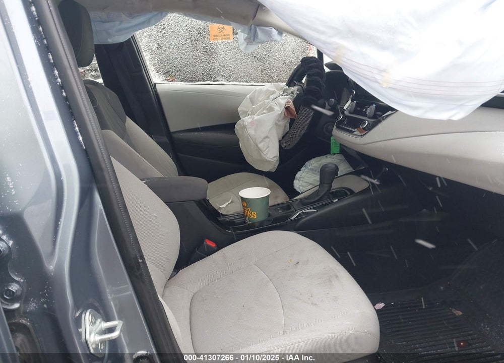 2020 TOYOTA COROLLA LE VIN: JTDEPRAE2LJ057590