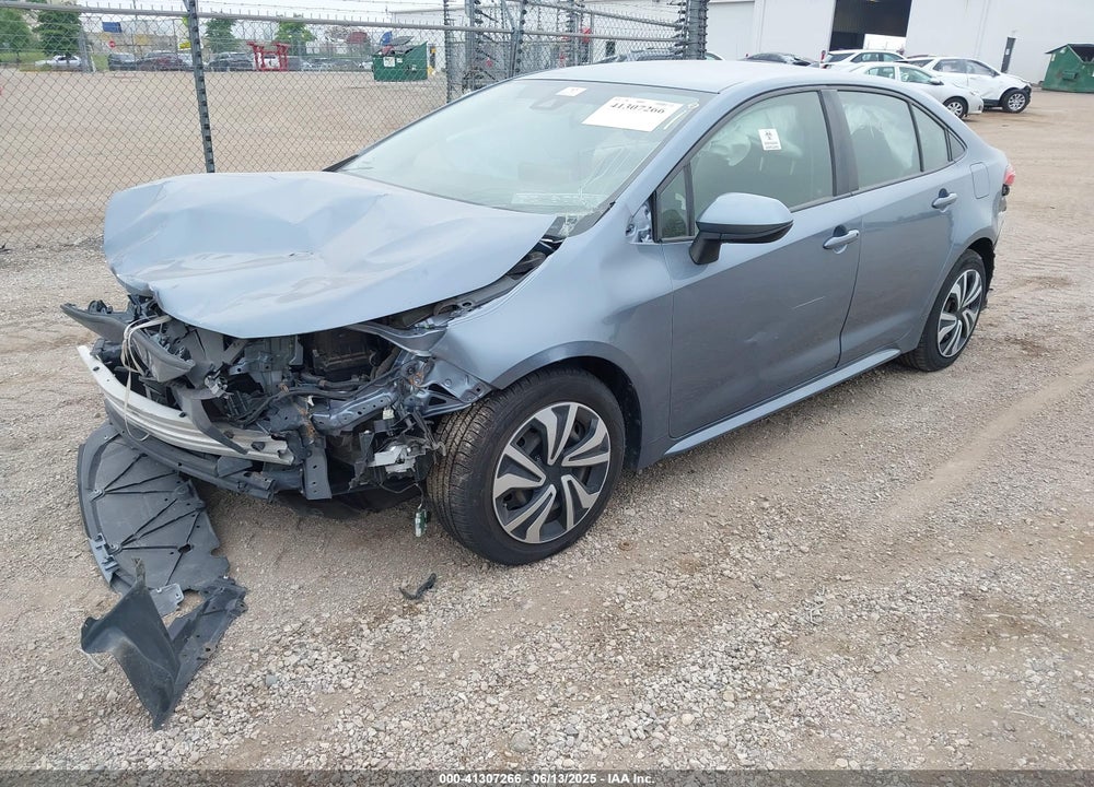 2020 TOYOTA COROLLA LE VIN: JTDEPRAE2LJ057590
