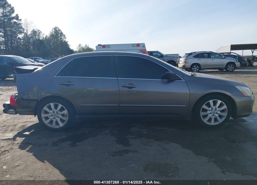 2007 HONDA ACCORD 3.0 EX VIN: 1HGCM66597A028618