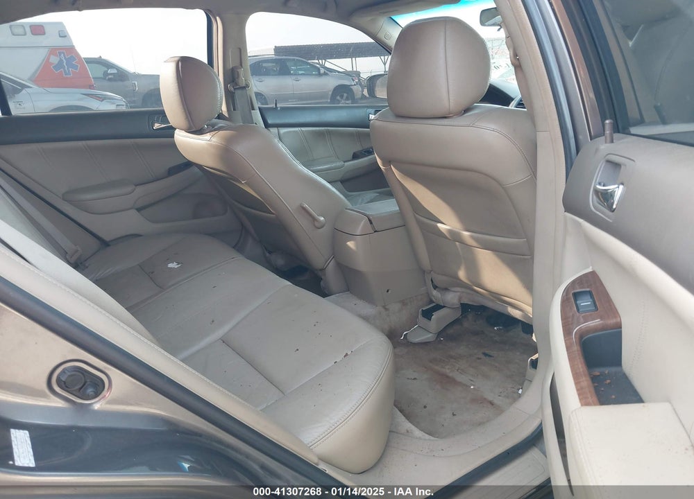 2007 HONDA ACCORD 3.0 EX VIN: 1HGCM66597A028618
