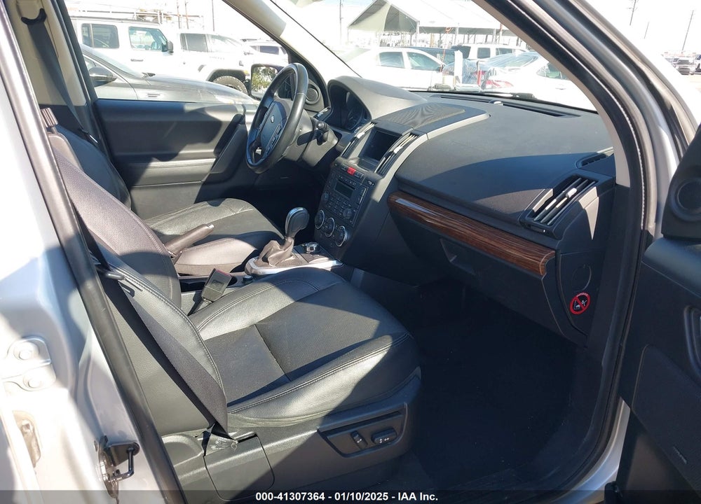 2010 LAND ROVER LR2 HSE VIN: SALFR2BN6AH195666
