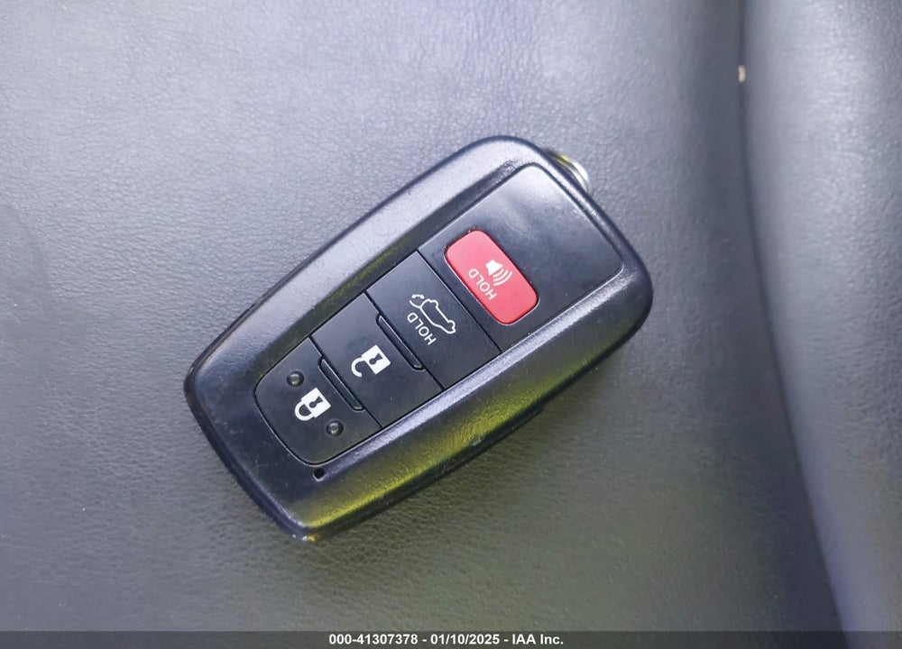 2023 TOYOTA RAV4 HYBRID XLE PREMIUM VIN: 4T3B6RFV5PU109462