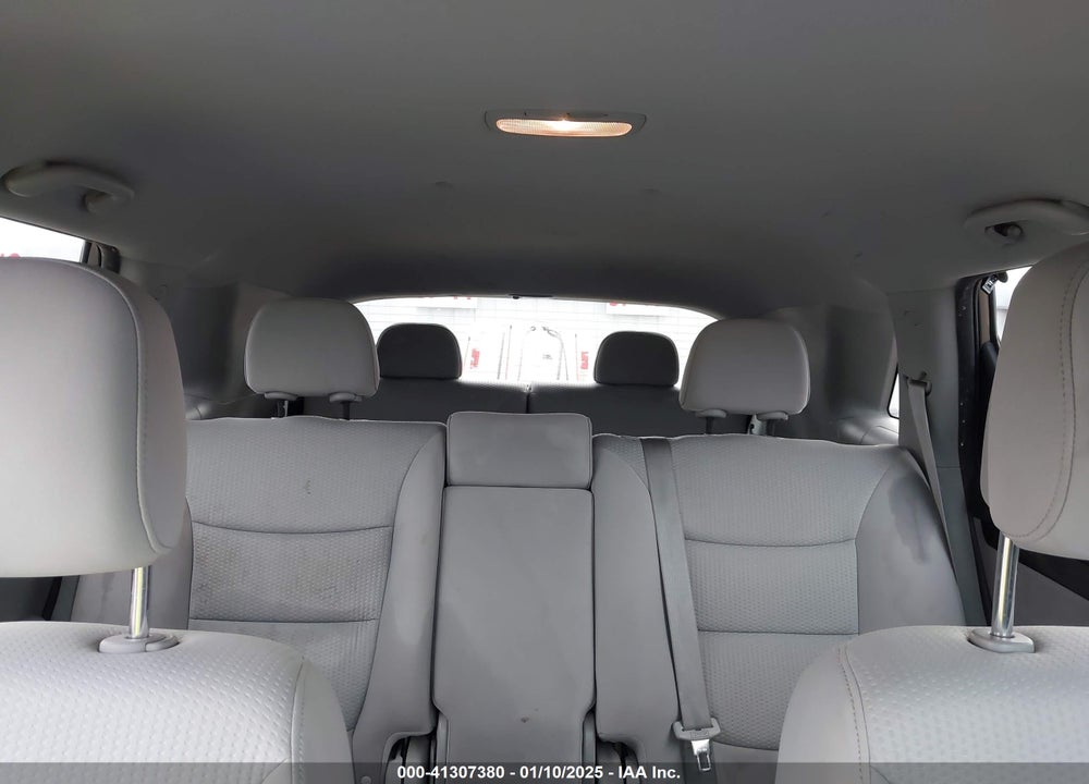 2012 KIA SORENTO LX VIN: 5XYKT4A15CG203897