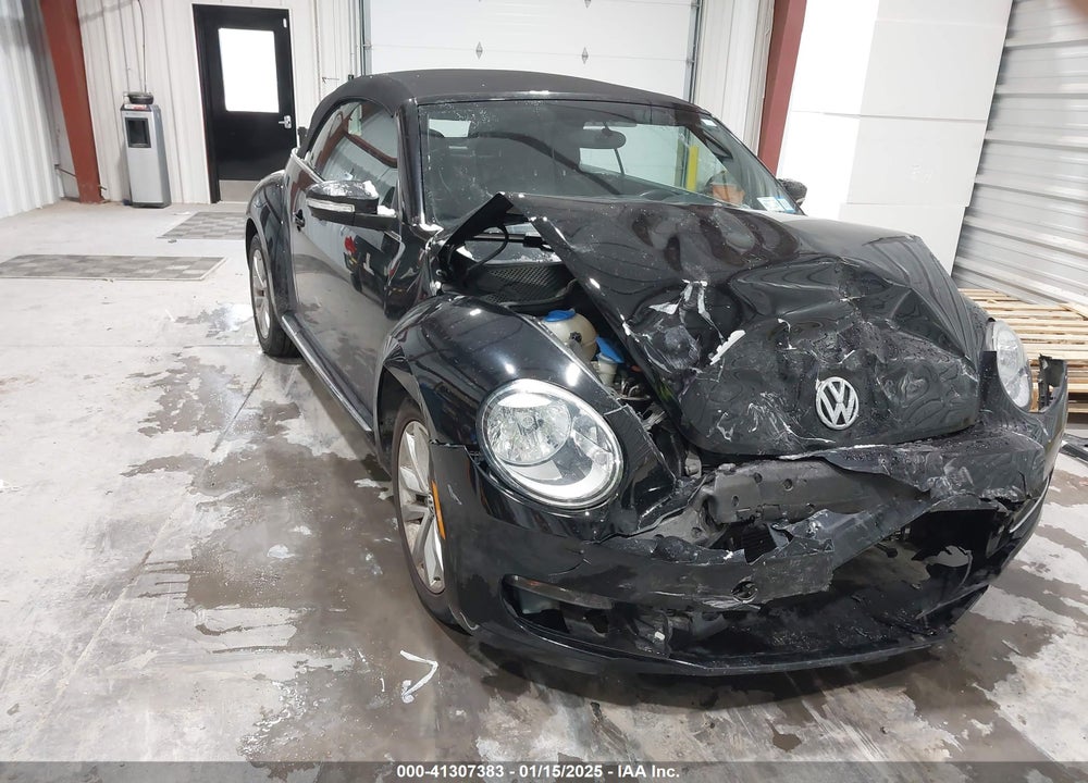 2013 VOLKSWAGEN BEETLE 2.0L TDI VIN: 3VW5L7ATXDM815899