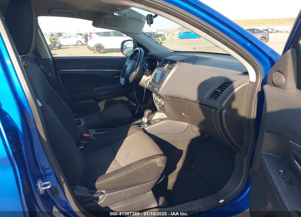 2019 MITSUBISHI OUTLANDER SPORT 2.0 LE VIN: JA4AP3AU5KU010418